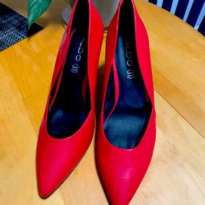 Aldo Red Heela